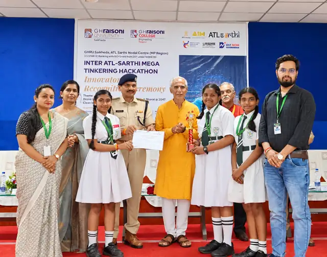 Students at the Inter ATL-Sarthi Mega Tinkering Hackathon, representing Delhi Public School Chhindwara