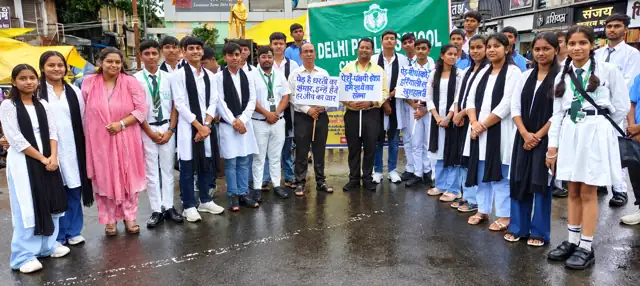 Students at an awareness rally, Delhi Public School Chhindwara