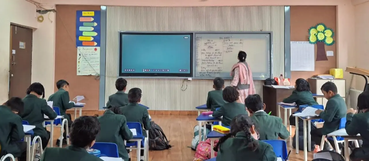 Senior students in a smart classroom at DPS Chhindwara